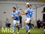 21.10.2020, Fussball 3. Liga 2020/2021, 6. Spieltag, TSV 1860 Mnchen - 1.FC Saarbrcken, im Grnwalder Stadion Mnchen, li: Quirin Moll (TSV 1860 Mnchen) Torjubel nach seinem Elfmeter-Treffer mit Martin Pusic 


