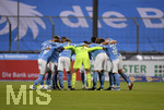 21.10.2020, Fussball 3. Liga 2020/2021, 6. Spieltag, TSV 1860 Mnchen - 1.FC Saarbrcken, im Grnwalder Stadion Mnchen, Motivationskreis vor dem Spiel.


