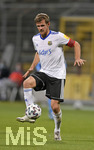 21.10.2020, Fussball 3. Liga 2020/2021, 6. Spieltag, TSV 1860 Mnchen - 1.FC Saarbrcken, im Grnwalder Stadion Mnchen, Manuel Zeitz (1.FC Saarbrcken) am Ball.


