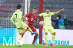 21.10.2020, Fussball Championsleague 2020/2021, Erste Runde Gruppenphase,  FC Bayern Muenchen - Atletico Madrid, in der Allianz-Arena Mnchen.  Joao FELIX, Atletico 7 Luis SUAREZ, Atletico 9 against Joshua KIMMICH, FCB 6  

Foto: Peter Schatz/Magics/Pool/Via MIS

Nur fr journalistische Zwecke! Only for editorial use! 

Gem den Vorgaben der DFL Deutsche Fuball Liga ist es untersagt, in dem Stadion und/oder vom Spiel angefertigte Fotoaufnahmen in Form von Sequenzbildern und/oder videohnlichen Fotostrecken zu verwerten bzw. verwerten zu lassen. DFL regulations prohibit any use of photographs as image sequences and/or quasi-video.    

National and international NewsAgencies OUT. 


