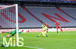 21.10.2020, Fussball Championsleague 2020/2021, Erste Runde Gruppenphase,  FC Bayern Muenchen - Atletico Madrid, in der Allianz-Arena Mnchen. Leon Goretzka (FC Bayern Mnchen) Torschuss 

Foto: Peter Schatz/Magics/Pool/Via MIS

Nur fr journalistische Zwecke! Only for editorial use! 

Gem den Vorgaben der DFL Deutsche Fuball Liga ist es untersagt, in dem Stadion und/oder vom Spiel angefertigte Fotoaufnahmen in Form von Sequenzbildern und/oder videohnlichen Fotostrecken zu verwerten bzw. verwerten zu lassen. DFL regulations prohibit any use of photographs as image sequences and/or quasi-video.    

National and international NewsAgencies OUT. 



