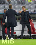 21.10.2020, Fussball Championsleague 2020/2021, Erste Runde Gruppenphase,  FC Bayern Muenchen - Atletico Madrid, in der Allianz-Arena Mnchen.  Shakehands nach dem Spiel, v.li: Trainer Hans-Dieter Flick (FC Bayern Mnchen), Trainer Diego Simeone (Atletico Madrid) 

Foto: Peter Schatz/Magics/Pool/Via MIS

Nur fr journalistische Zwecke! Only for editorial use! 

Gem den Vorgaben der DFL Deutsche Fuball Liga ist es untersagt, in dem Stadion und/oder vom Spiel angefertigte Fotoaufnahmen in Form von Sequenzbildern und/oder videohnlichen Fotostrecken zu verwerten bzw. verwerten zu lassen. DFL regulations prohibit any use of photographs as image sequences and/or quasi-video.    

National and international NewsAgencies OUT. 


