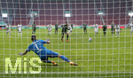 10.01.2021, Fussball 1. Bundesliga 2020/2021, 15. Spieltag, FC Augsburg - VfB Stuttgart, in der WWK-Arena Augsburg. Tor zum 0 : 1 , Nicolas Gonzalez ( VfB ) verwandelt einen Elfmeter

Foto: Pressefoto Baumann/Alexander Keppler/Pool/via MIS

Nur fr journalistische Zwecke! Only for editorial use! 

Gem den Vorgaben der DFL Deutsche Fuball Liga ist es untersagt, in dem Stadion und/oder vom Spiel angefertigte Fotoaufnahmen in Form von Sequenzbildern und/oder videohnlichen Fotostrecken zu verwerten bzw. verwerten zu lassen. DFL regulations prohibit any use of photographs as image sequences and/or quasi-video.    

National and international NewsAgencies OUT. 