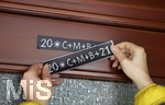 12.01.2021, C-M-B 2021 Aufkleber fr die Haustre 