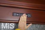 12.01.2021, C-M-B 2021 Aufkleber fr die Haustre 