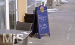 12.01.2021, Bad Wrishofen in Bayern, Restaurant-Schliessungen. Ein Cafe in Bad Wrishofen hat geffnet, jedoch nur fr die Abholung der Speisen und Getrnke.