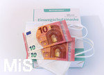 15.01.2021, (MODELRELEASED) Thema: FFP2-Maskenpflicht in Bayern ab Montag in PNV und Einzelhandel. zertifizierte FFP-2 Masken, 10 Stck kosten 20 Euro. 