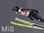 03.03.2021, Nordische SKI WM Oberstdorf 2021, Oberstdorf im Allgu, Skispringen Frauen, Groschanze, Anna Rupprecht (GER) in der Luft.