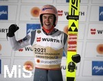 05.03.2021, Nordische SKI WM Oberstdorf 2021, Oberstdorf im Allgu,  Skispringen der Herren von der Groschanze,  Stefan Kraft (AUT) gewinnt Gold und jubelt.