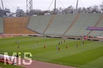 17.04.2021, Fussball 3. Liga 2020/2021, 32. Spieltag, Trkgc Mnchen - TSV 1860 Mnchen, im Olympiastadion Mnchen, Stadionbersicht, whrend des Spieles.
 


