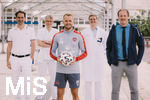29.06.2021, Fussball 2. Liga 2021/2022, 1.FC Nrnberg,  Vorstellung des ?FCN Medical Team? imKlinikum Sd in Nrnberg.
(l-R) Dr. Markus Gesslein, OA Dr. Bernd Langenstein, Pascal Koepke, Dr. Johannes Rther. Prof. Dr. Werner Krutsch