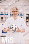 29.06.2021, Fussball 2. Liga 2021/2022, 1.FC Nrnberg,  Vorstellung des ?FCN Medical Team? imKlinikum Sd in Nrnberg.
OA Dr. Bernd Langenstein