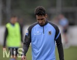 01.07.2021, Fussball 3. Liga 2021/2022, TSV 1860 Mnchen Sommer-Trainingslager in Windischgarsten, sterreich. Erstes Training auf dem Platz unter dem Mannschaftshotel Dilly, Kevin Goden (TSV 1860 Mnchen) nachdenklich 