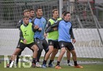 02.07.2021, Fussball 3. Liga 2021/2022, TSV 1860 Mnchen Sommer-Trainingslager in Windischgarsten, sterreich.  Training auf dem Platz neben dem Mannschaftshotel Dilly, v.li: Niklas Lang (TSV 1860 Mnchen), Semi Belkahia (TSV 1860 Mnchen), Dennis Dressel (TSV 1860 Mnchen), Marcel Br (TSV 1860 Mnchen), 