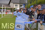 02.07.2021, Fussball 3. Liga 2021/2022, TSV 1860 Mnchen Sommer-Trainingslager in Windischgarsten, sterreich.  Testspiel in Windischgarsten, TSV 1860 Mnchen - SV Ried, Hunderte Lwenfans sind zum Spiel gekommen. 