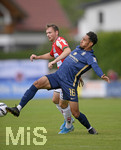 02.07.2021, Fussball 3. Liga 2021/2022, TSV 1860 Mnchen Sommer-Trainingslager in Windischgarsten, sterreich.  Testspiel in Windischgarsten, TSV 1860 Mnchen - SV Ried, Kevin Goden (vorne, TSV 1860 Mnchen) im Zweikampf