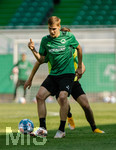 03.07.2021, Fussball 1. Bundesliga 2021/2022,  Fussball 1. Bundesliga: Trainingsauftakt SpVgg Greuther Frth, 
im Sportpark Ronhof Thomas Sommer

Neuzugang Max Christiansen

Foto: Thomas Langer / MIS

