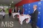 07.07.2021, Fussball Regionalliga Bayern 2021/22, FC Memmingen,  Presseveranstaltung zur Sponsoring-Verlngerung um weitere vier Jahre von Haupt- und Trikot-Sponsor LEW (Lechwerke AG) im Stadion Memmingen. v.li: FCM Prsident Armin Buchmann,  Dr. Dietrich Gemmel (LEW-Vorstand) 
