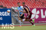17.07.2021, Fussball 2.und 3. Liga 2021/2022, Testspiel 1.FC Nrnberg - TSV 1860 Mnchen, im Nrnberger Max-Morlock-Stadion.

Nbgs Johannes Geis und Florian Hbner