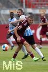 17.07.2021, Fussball 2.und 3. Liga 2021/2022, Testspiel 1.FC Nrnberg - TSV 1860 Mnchen, im Nrnberger Max-Morlock-Stadion.

Sascha Mlders gegen Nrnbergs Ansgar Srensen 