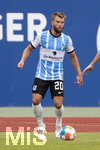 17.07.2021, Fussball 2.und 3. Liga 2021/2022, Testspiel 1.FC Nrnberg - TSV 1860 Mnchen, im Nrnberger Max-Morlock-Stadion. Yannick Deichmann (TSV 1860 Mnchen) am Ball 

