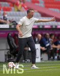 24.07.2021, Fussball 1. Bundesliga 2021/2022, Audi Football Summit, Testspiel, FC Bayern Mnchen - Ajax Amsterdam, in der Allianz-Arena Mnchen. Trainer Julian Nagelsmann (FC Bayern Mnchen) in Rage.
