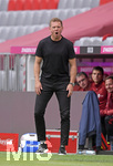 28.07.2021, Fussball 1. Bundesliga 2021/2022, Testspiel Saisonvorbereitung, FC Bayern Mnchen - Borussia Mnchengladbach, 
in der Allianz-Arena Mnchen. Trainer Julian Nagelsmann (FC Bayern Mnchen) gibt Anweisungen.
