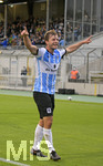 24.08.2021, Fussball 3. Liga 2021/2022, 5.Spieltag, TSV 1860 Mnchen - FC Viktoria Kln, im Grnwalder-Stadion Mnchen, Torjubel zum 1:0 von Richard Neudecker ( TSV 1860 Mnchen)  

