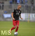 24.08.2021, Fussball 3. Liga 2021/2022, 5.Spieltag, TSV 1860 Mnchen - FC Viktoria Kln, im Grnwalder-Stadion Mnchen, Marcel Risse (Viktoria Kln) am Ball 

