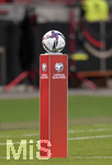 05.09.2021, Fussball WM-Qualifikation 2021/22 Gruppe J, Deutschland - Armenien, in der Arena Stuttgart, Der Spielball liegt auf der Stele bereit.