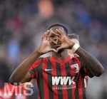 17.10.2021, Fussball 1. Bundesliga 2021/2022, 8. Spieltag, FC Augsburg - DSC Arminia Bielefeld, in der WWK-Arena Augsburg,  Torjubel Reece Oxford (FC Augsburg) 


