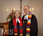 14.11.2021, Gottesdienst zur Einfhrung Pfarrerin Dr. Tatjana K. Schntgen, Pfarrer Arne Schntgen, Evangelische Erlserkirche Bad Wrishofen.

