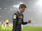 19.11.2021, Fussball 1. Bundesliga 2021/2022, 12. Spieltag, FC Augsburg - FC Bayern München, in der WWK-Arena Augsburg,  Thomas Müller (FC Bayern München) frustriert.