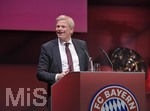25.11.2021, Fussball 1. Bundesliga 2021/2022,  FC Bayern München, Jahreshauptversammlung 2021 im AUDI-Dome München,  Vorstandsmitglied Oliver Kahn (Bayern München) am Rednerpult. 