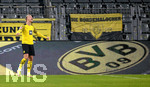 14.01.2022, Fussball 1. Bundesliga 2021/2022, 19. Spieltag, Borussia Dortmund - SC Freiburg, im Signal-Iduna-Park Dortmund. Erling Haaland (Borussia Dortmund) Torjubel zum 4:1.