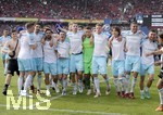 15.05.2022, Fussball 2. Bundesliga 2021/2022, 34. Spieltag, 1.FC Nürnberg - FC Schalke 04, im Max-Morlock-Stadion Nürnberg, Meisterjubel der Schalker nch dem Sieg.