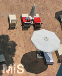 01.06.2022, Beliebtes Reiseziel der Deutschen, Mallorca.  Hotel-Pool in Cala Ratjada, die Liegen sind mit Handtüchern reserviert.