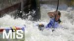 28.07.2022, Kanu-Slalom Weltmeisterschaften 2022 in Augsburg, Eiskanal, Olympiapark, Kajak Einer Mnner 2.Vorlauf, Gabriel De Coster (Belgien)