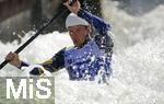 28.07.2022, Kanu-Slalom Weltmeisterschaften 2022 in Augsburg, Eiskanal, Olympiapark, Kajak Einer Mnner 2.Vorlauf, Erik Holmer (Schweden) 