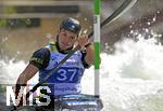 28.07.2022, Kanu-Slalom Weltmeisterschaften 2022 in Augsburg, Eiskanal, Olympiapark, Kajak Einer Mnner 2.Vorlauf, Jakub Brzezinski (Polen)