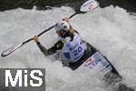28.07.2022, Kanu-Slalom Weltmeisterschaften 2022 in Augsburg, Eiskanal, Olympiapark, Kajak Einer Frauen, Natalia Pacierpnik (Polen)