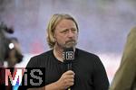 07.08.2022, Fussball 1. Bundesliga 2022/2023, 01.Spieltag, VfB Stuttgart - RB Leipzig, in der Mercedes-Benz-Arena Stuttgart. Sportdirektor Sven Mislintat (Stuttgart) beim DAZN-Interview.