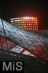 17.08.2022, European Championchips München 2022, Leichtathletik im Olympiastadion München,  Die Flutlichtmasten im Olympiastadion wurden mit modernen LED-Strahlern ausgestattet, jetzt sind viele verschiedene Farbkombinationen möglich.