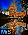21.09.2022, Memmingen, Alstadt mit Stadtmauer und Memminger Ach am Bettelturm