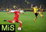 18.03.2023, Fussball 1. Bundesliga 2022/2023, 25. Spieltag, Borussia Dortmund - 1. FC Köln, im Signal-Iduna-Park Dortmund. (L-R) Timo Hübers (Köln) gegen Julian Ryerson (Borussia Dortmund)