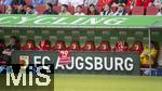 06.05.2023, Fussball 1. Bundesliga 2022/2023, 31.Spieltag, FC Augsburg - 1.FC Union Berlin, in der WWK-Arena Augsburg,  das Trikot von Irvin Cardona (FC Augsburg) hängt über der FCA-Bande.