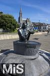 04.09.2023, Irland Land und Leute, Cobh ist eine Hafenstadt im County Cork im Sden der Republik Irland. Von 1849 bis 1920 hie die Stadt Queenstown. Cobh ist ein Ausflugsort fr Besucher aus Cork City und die Passagiere vieler Kreuzfahrtschiffe, die im Hafen festmachen. berragt wird der Ort von der hoch am Hang gelegenen neugotischen St.-Colman-Kathedrale, Sitz der rmisch-katholischen Dizese Cloyne. 