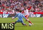 20.09.2023,  Fussball UEFA Championsleague 2023/2024: 1.Spieltag Vorrunde,  FC Bayern Mnchen - Manchester United, in der Allianz-Arena Mnchen. Torschuss von Harry Kane (FC Bayern Mnchen) gegen Torwart Manuel Riemann (VfL Bochum) 

