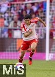 20.09.2023,  Fussball UEFA Championsleague 2023/2024: 1.Spieltag Vorrunde,  FC Bayern Mnchen - Manchester United, in der Allianz-Arena Mnchen. Min-jae Kim (Bayern Mnchen, Minjae Kim) am Ball 

