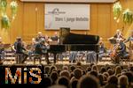 22.09.2023, Internationales Klassikfestival: Festival der Nationen 2023, im Kurhaus Bad Wrishofen im Unterallgu, Erffungskonzert im Kursaal mit Pianist Igor Levit (GER, am Klavier) und Orchester Camerata Salzburg.